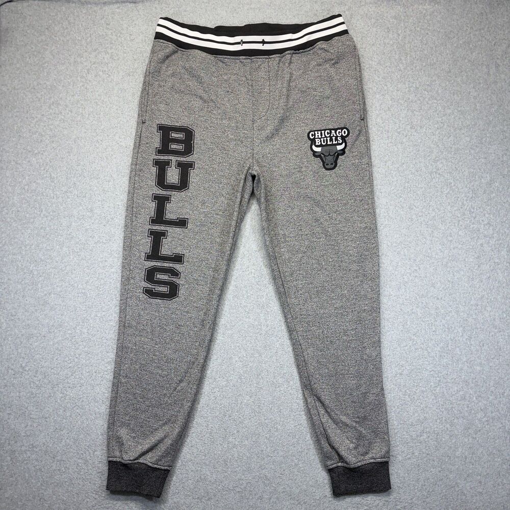 Ultra Game Chicago Bulls Sweatpants Men’s L Gray Spellout NBA Joggers